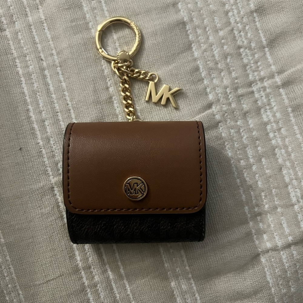 Michael Kors AirPod Case